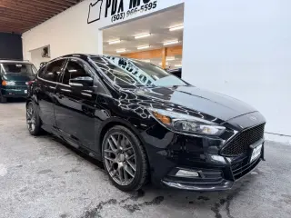 2017 Ford FOCUS