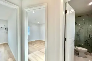 2 BEDROOM APT IN KOREATOWN, LA