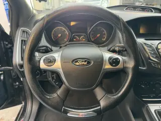 2014 Ford FOCUS ST