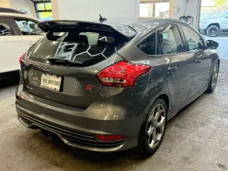 2015 Ford FOCUS ST