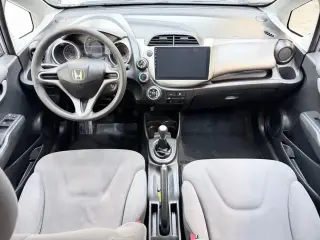 2010 Honda FIT