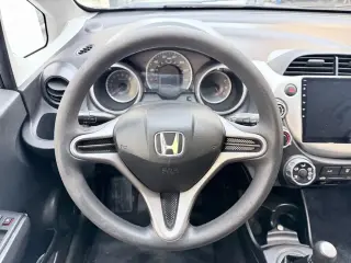 2010 Honda FIT