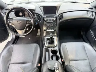2013 Hyundai GENESIS COUPE