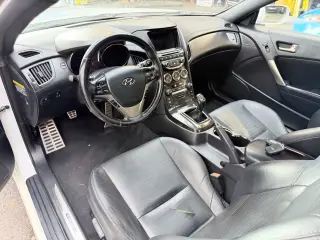 2013 Hyundai GENESIS COUPE