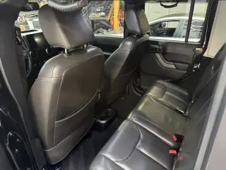 2014 Jeep WRANGLER