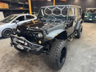 2014 Jeep WRANGLER