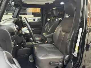 2014 Jeep WRANGLER