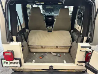 2006 Jeep WRANGLER