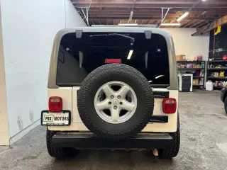 2006 Jeep WRANGLER