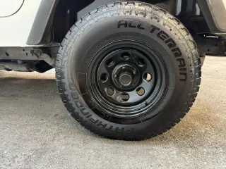 2006 Jeep WRANGLER