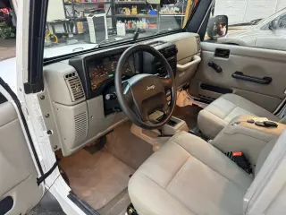2006 Jeep WRANGLER