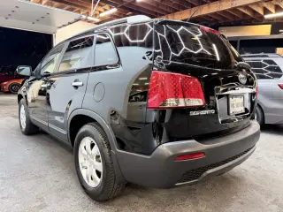 2011 Kia SORENTO