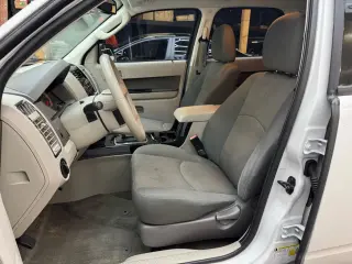 2011 Mazda TRIBUTE