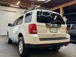 2011 Mazda TRIBUTE