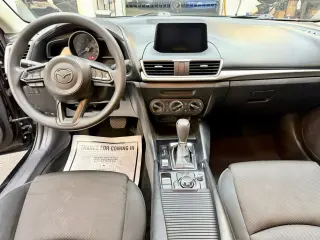 2017 Mazda MAZDA3