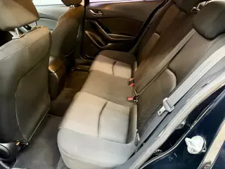 2017 Mazda MAZDA3