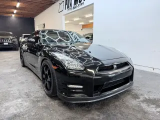 2013 Nissan GT-R