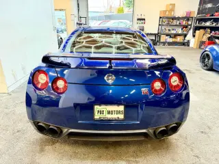 2015 Nissan GT-R