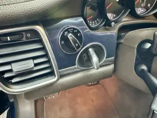2016 Porsche PANAMERA
