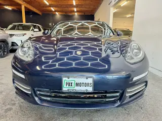 2016 Porsche PANAMERA