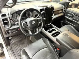 2022 Ram 2500 CREW CAB