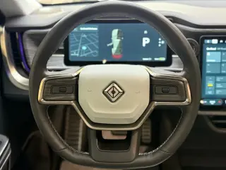 2023 Rivian R1S