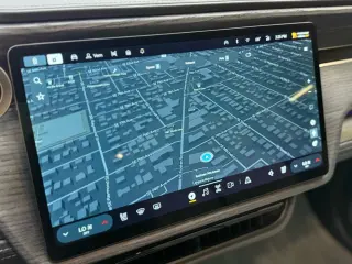 2023 Rivian R1S