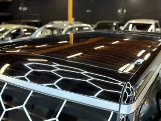 2023 Rivian R1S