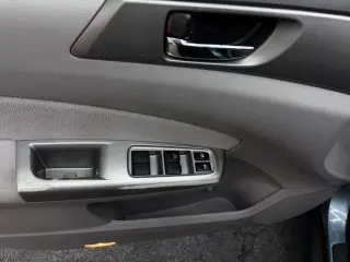 2010 Subaru FORESTER