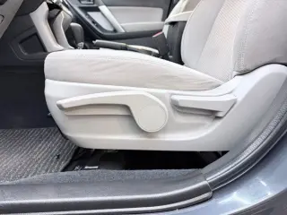 2016 Subaru FORESTER