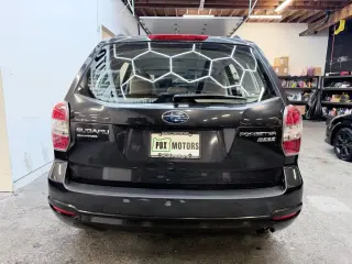 2016 Subaru FORESTER
