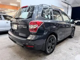2016 Subaru FORESTER