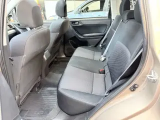 2016 Subaru FORESTER