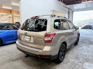 2016 Subaru FORESTER