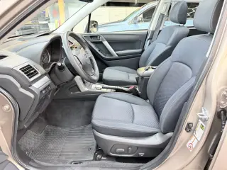 2016 Subaru FORESTER