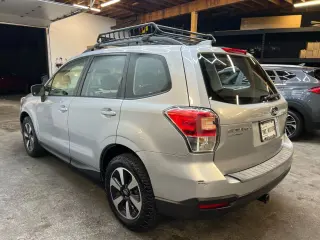 2018 Subaru FORESTER