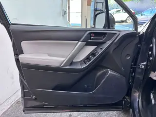 2016 Subaru FORESTER