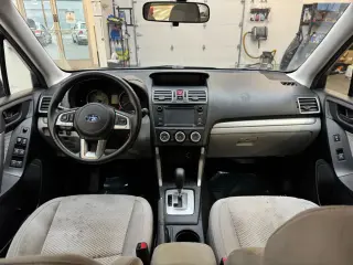 2018 Subaru FORESTER