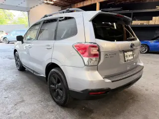 2017 Subaru FORESTER