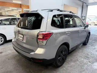2017 Subaru FORESTER