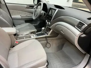 2010 Subaru FORESTER