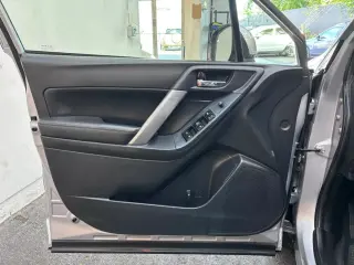 2016 Subaru FORESTER
