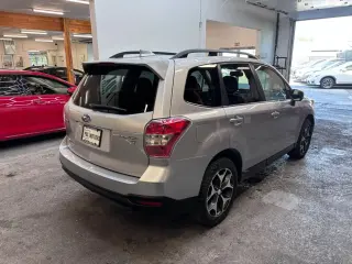 2016 Subaru FORESTER