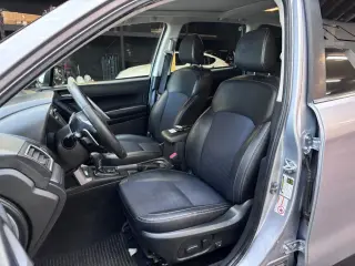 2016 Subaru FORESTER