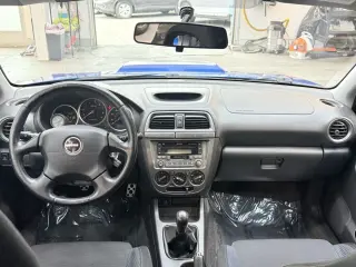 2004 Subaru IMPREZA