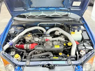 2004 Subaru IMPREZA
