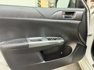 2013 Subaru IMPREZA
