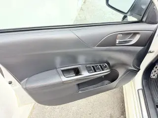 2011 Subaru IMPREZA
