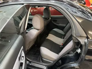2006 Subaru IMPREZA