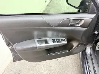 2014 Subaru IMPREZA
